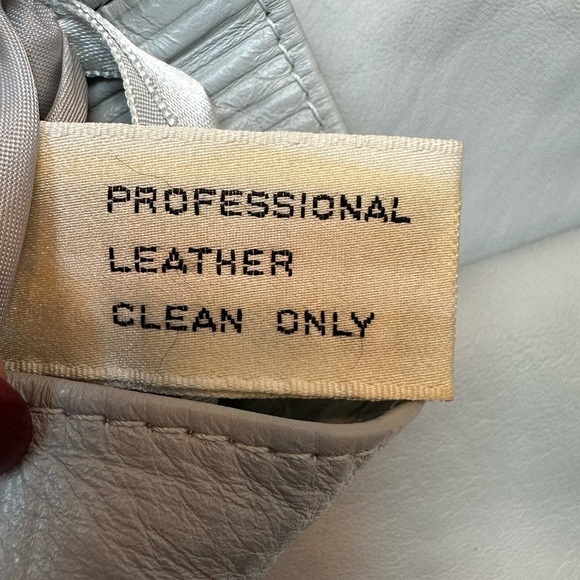 Vintage Wilson’s Leather 80’s Genuine Leather Dove Grey Midi Skirt Size 6 Small - Picture 12 of 13